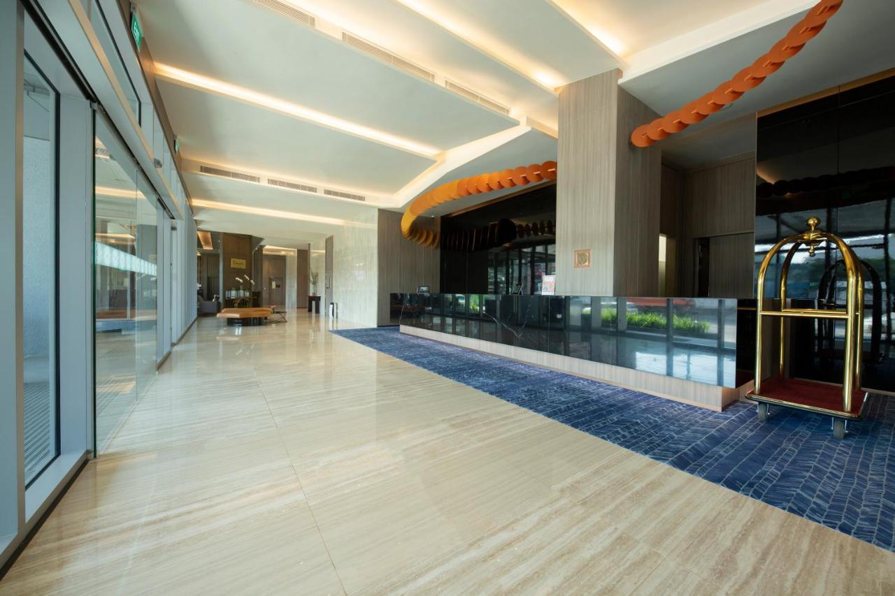 Zealax Hotel & Residence Yangon Luaran gambar