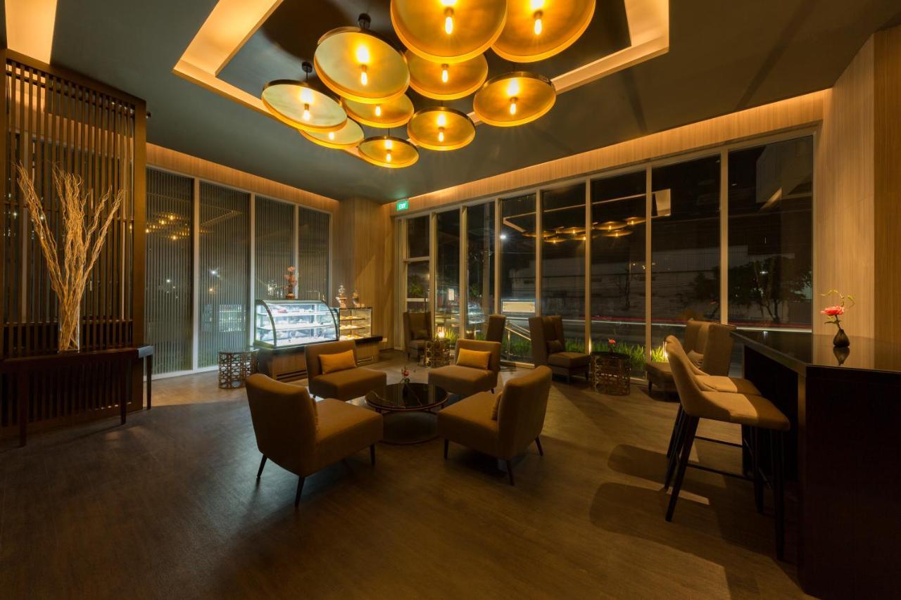Zealax Hotel & Residence Yangon Luaran gambar