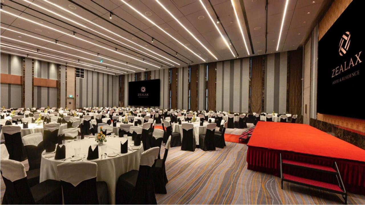 Zealax Hotel & Residence Yangon Luaran gambar