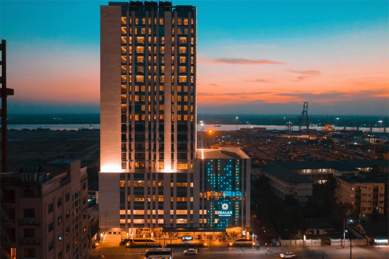 Zealax Hotel & Residence Yangon Luaran gambar